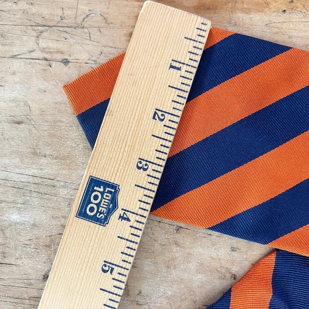 Jos. A. Bank Silk Necktie OS Mens Striped Orange Navy Blue Florida UF Gators Tie